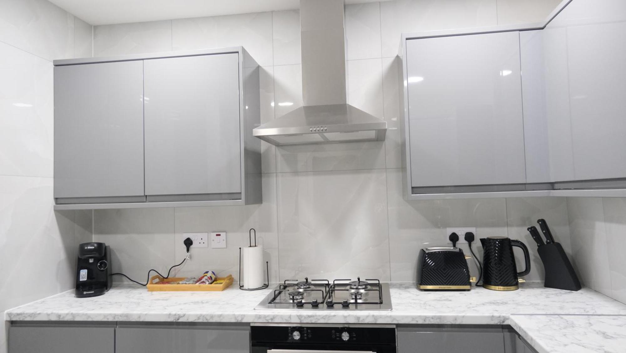 Modernized Three Bedroom House Near City Stadium, Attractions, City Centre - Sky N Netflix - Convenient Transport Manchester Esterno foto